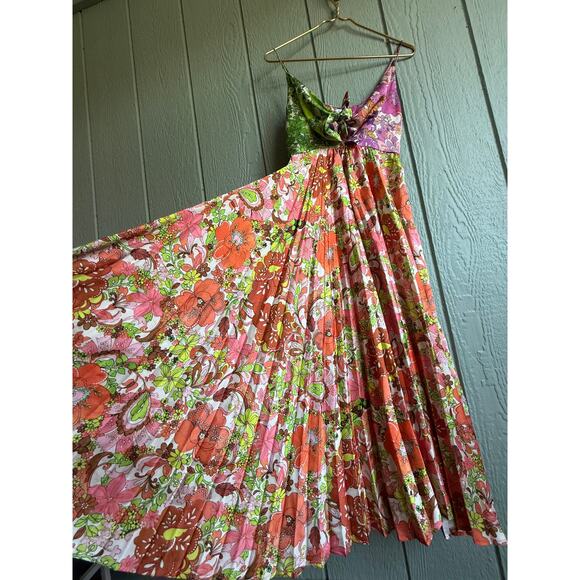 Delfi Quinn Floral Dress, Size Small $432 retail - Picture 4 of 7